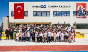 sabanci-vakfi-ve-enerjisa-enerjinin-is-birligiyle-hayata-gecen-enerjisa-ataturk-ilkokulu-hatayda-acildi-29zA8lRU.jpg