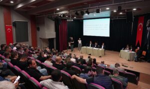 seferihisar-belediye-meclisi-ilk-toplantisini-yapti-OPN236zp.jpg