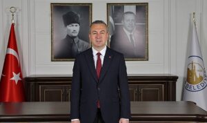 sivas-belediye-baskani-dr-adem-uzun-23-nisan-ulusal-egemenlik-ve-cocuk-bayrami-nedeniyle-IF93P981.jpg