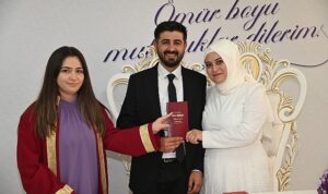 takvimlerdeki-24042024-tarihi-nikah-basvurularinda-selcuklu-belediyesinde-de-yogunluga-neden-oldu-GXB2TySx.jpg