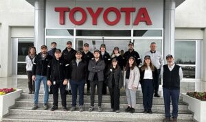 toyota-otomotiv-sanayi-turkiye-once-bagis-sonra-fabrika-turu-projesine-kaldigi-yerden-devam-ediyor-wrspRiKN.jpg