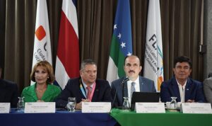 uclg-baskani-altay-latin-amerika-belediyelerine-seslendi-daha-adil-ve-daha-surdurulebilir-sehirler-insa-qi7KWwKt.jpg