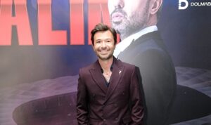 yalin-stadyumda-konser-vermek-deli-isi-gbb9VHZ1.jpg