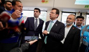 yuzde-100-elektrikli-420-kisilik-cevreci-metrobusun-test-surusune-ekrem-imamoglu-taniklik-etti-XSQucTaa.jpg