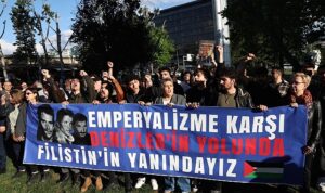 68-kusaginin-genclik-onderlerinden-deniz-gezmis-yusuf-aslan-ve-huseyin-inan-idam-edilislerinin-52-K7BGMQvR.jpg