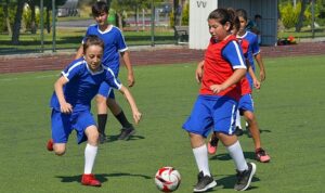 aliaga-belediyesi-yaz-spor-okullari-icin-kayitlar-basliyor-KWLhRpxp.jpg