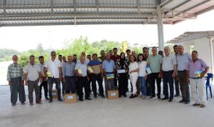 antalya-buyuksehir-belediyesi-manavgat-ciftcisinin-yaninda-uSE36wPQ.jpg