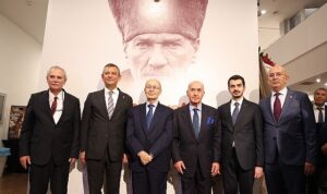 asirlik-bir-tanik-cumhuriyetin-kaleminden-cumhuriyet-hlV8K3Wp.jpg