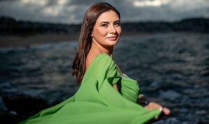 asli-sahinden-yeni-tekli-kusturdun-sen-54b31cFZ.jpg