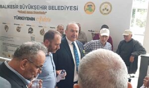 balikesir-buyuksehir-belediyesi-20-mayis-dunya-ari-gunune-yogun-ilgi-JEbuhOcQ.jpg