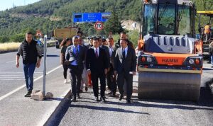 baskan-aras-adliye-yeni-otogar-yolunda-incelemelerde-bulundu-2g4O97zk.jpg