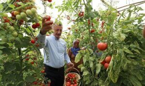 baskan-buyukakindan-kadin-ureticiye-tam-destek-QvgWWegq.jpg