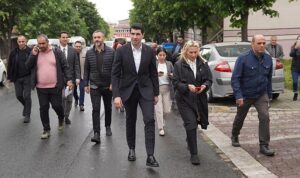 baskan-caykaradan-firuzkoy-mahallesine-hizmet-seferberligi-EAUPM1eL.jpg