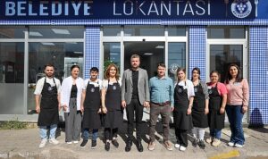 baskan-dumandan-mujdeli-haber-belediye-lokantasinda-4-cesit-yemek-herkes-icin-45-lira-zfkDIW1z.jpg