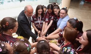 baskan-ibrahim-sandikci-spora-ve-sporcuya-destek-oluyoruz-FGqYOrkF.jpg
