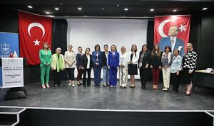 baskan-mutlu-kadinlarin-daha-gorunur-olmasi-en-buyuk-hedefimiz-pb5Md8by.jpg
