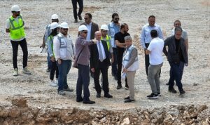 baskan-pekyatirmaci-turkiyenin-en-kapsamli-spor-tesislerinden-birini-konyaya-kazandiracak-olmanin-mutlulugunu-yasiyoruz-dedi-Uc9PPub6.jpg