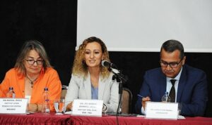 baskan-unsaldan-kisirlastirma-seferberligi-cagrisi-izmiri-ayaga-kaldiralim-rnUWDE1q.jpg