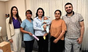 bornova-belediyesinden-yeni-doganlara-ozel-hediye-paketi-1lPQVW1K.jpg