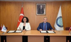 cay-ve-kahve-posalari-komposta-donusecek-hawrqlAC.jpg