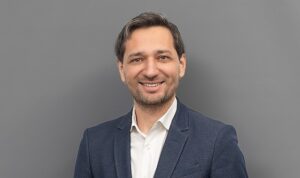 champsin-yeni-satistan-sorumlu-genel-mudur-yardimcisi-deneyimli-isim-uygur-akkas-oldu-yDGO4wvn.jpg