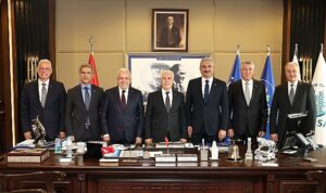 chpli-belediye-baskanlarindan-bursa-protokolune-ziyaret-85tvYnpZ.jpg