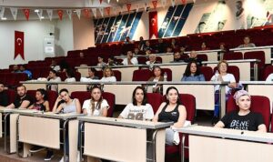 ciglili-sporseverler-saglikli-beslenme-seminerinde-bulustu-SjK1BQ93.jpg