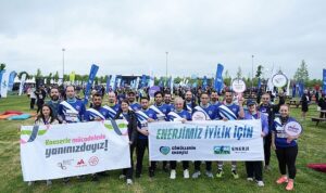 ck-enerji-calisanlari-istanbul-yari-maratonunda-kanserle-mucadele-icin-kostu-NZGc3pIy.jpg