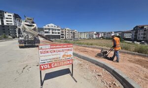 demirtasa-yeni-kaldirim-ve-bisiklet-yollari-2SP2Dk1Y.jpg