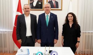 egeli-akademisyen-prof-dr-yasa-ve-ekibi-yeni-bir-bakteri-turunu-literature-kazandirdi-OnwYqq4g.jpg