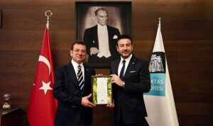 ekrem-imamoglu-besiktas-belediye-baskani-riza-akpolata-tebrik-ziyaretinde-bulundu-p5qFO4jd.jpg