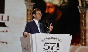 ekrem-imamoglu-istanbulun-fethinin-571-yildonumu-etkinliklerinde-konustu-7YBIsuaM.jpg