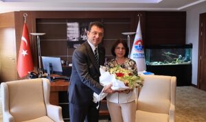 ekrem-imamoglu-maltepe-belediye-baskani-esin-koymene-tebrik-ziyaretinde-bulundu-KL4zECLl.jpg