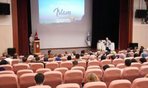 eude-din-ve-deger-olarak-islam-konferansi-duzenlendi-gUQNf9yz.jpg