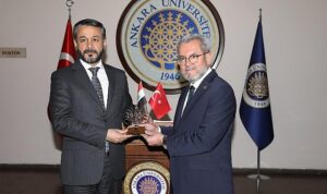 irak-yuksekogretim-ve-bilimsel-arastirmalar-bakani-al-abbudiden-rektor-unuvara-ziyaret-fSeLzdeJ.jpg