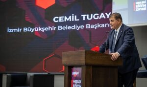 izmir-buyuksehir-belediye-baskani-dr-cemil-tugay-genclere-destegimizi-artirarak-surdurecegiz-VhGuezFk.jpg