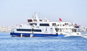 izmir-midilli-rotasinda-yeni-sezon-basladi-LErW86PK.jpg