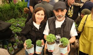 karsiyaka-cicek-festivali-17-mayista-kapilarini-aciyor-rgZzzzJE.jpg