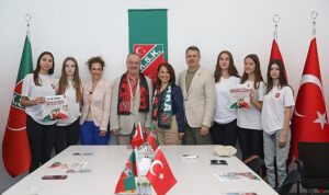 karsiyakadan-turkiyeye-ornek-is-birligi-hpv-asi-kampanyasi-basliyor-L5FgxeID.jpg