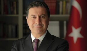 mugla-buyuksehir-belediye-baskani-ahmet-aras-iscinin-ve-emekcinin-bayrami-1-mayisi-kutlayan-bir-xgiNOn6l.jpg