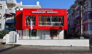 narlidere-belediyesinin-egitimde-firsat-esitligi-yaratan-nar-cicekleri-anaokullarinda-yeni-donem-oncesi-on-kayitlar-3r3M8jAO.jpg