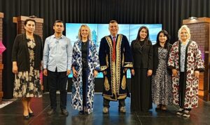ozbekistan-devlet-sanat-ve-kultur-enstitusunden-eu-iletisim-fakultesine-ziyaret-1qCFb3Lb.jpg