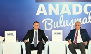 qnb-finansbank-dijital-kopru-anadolu-bulusmalarinda-adana-reel-sektor-temsilcileri-ile-bir-araya-geldi-T2i2s55Z.jpg