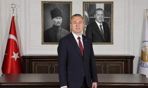 sivas-belediye-baskani-dr-adem-uzun-anneler-gunu-nedeniyle-bir-kutlama-mesaji-yayinladi-GYkL2wBd.jpg