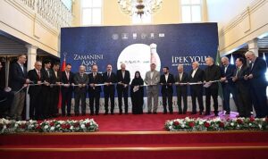 tbmm-baskani-kurtulmus-zamanini-asan-miras-ipek-yolu-sergi-ve-sempozyumunun-acilisina-katildi-mdl1gMlN.jpg