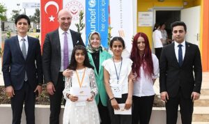 unicef-turkiye-ve-adiyaman-cocuk-yasam-merkezinde-cocuklarin-guclenmesine-yonelik-faaliyetler-hayata-geciriliyor-DRHAxR4l.jpg