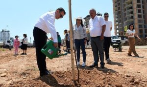 yenisehir-belediyesi-agaclandirma-calismalarini-surduruyor-vCi1mx4G.jpg