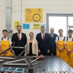 eti-sari-bisiklet-meslek-liselerinde-bisiklet-uretimi-egitimlerini-baslatiyor.jpg