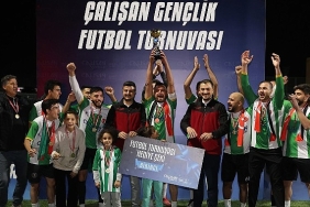 konya-buyuksehir-calisan-genclik-turnuvasinda-dostluk-kazandi.jpg