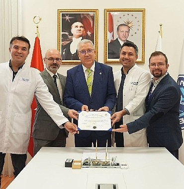 ege-universitesi-tip-fakultesi-uzmanlik-egitimi-kalitesini-tescillemeye-devam-ediyor.jpg